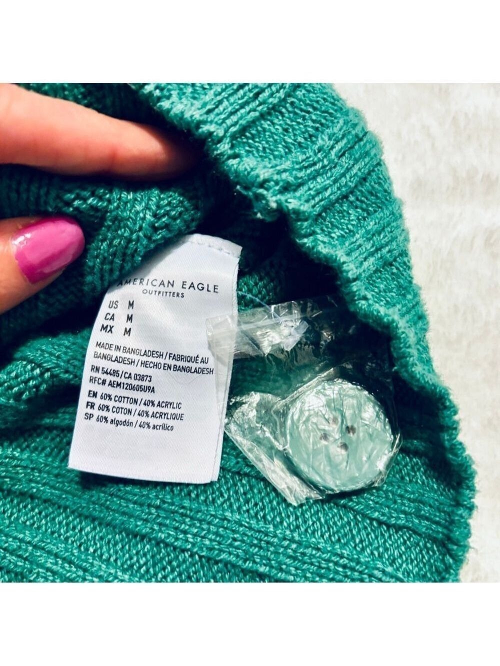 American Eagle Green Boxy Ribbed Button Up Cropped Cardigan Sweater M - Picture 10 of 10